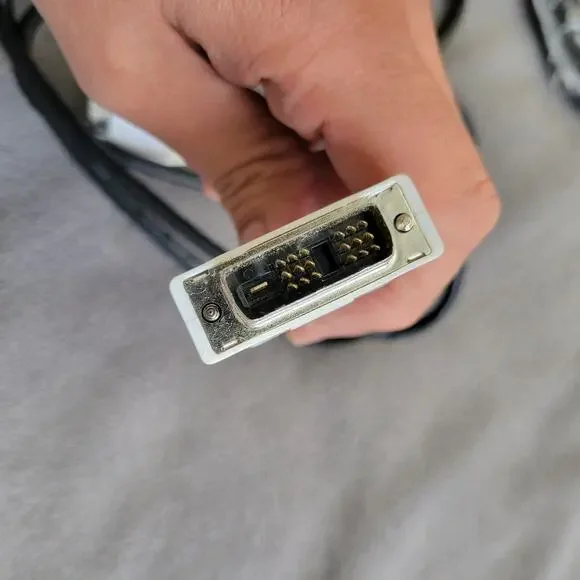 VGA DVI POWER ADAPTER Cables Circular Barrel DC Video Mixed 19PC Spares - Picture 5 of 16